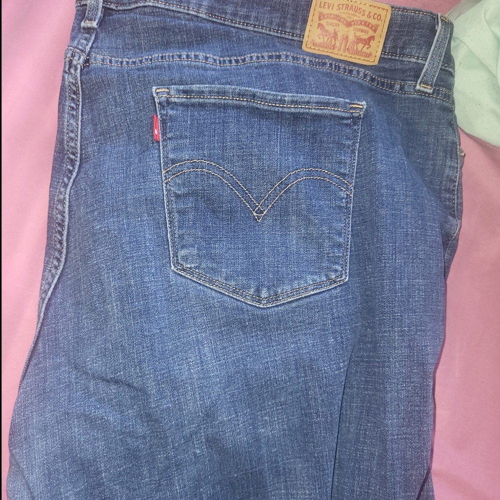 Levi jeans